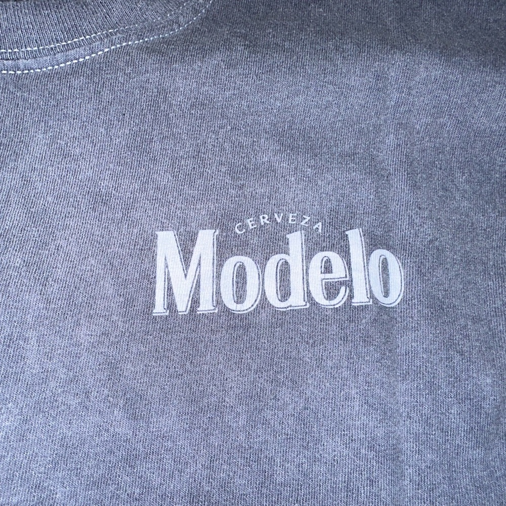Modelo tee - Picture 3 of 5